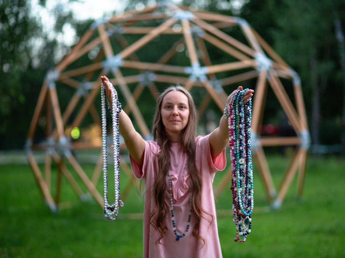 How a Crystal Mala Can Support Mindful Growth?